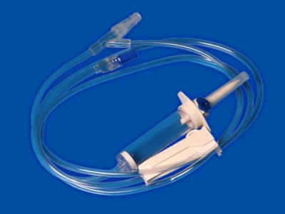 带无针阀输液器